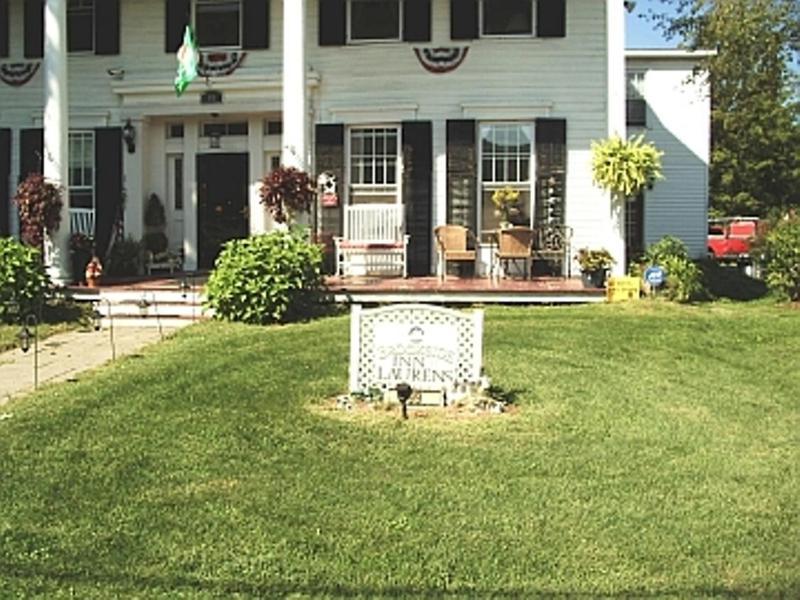Brookside Inn At Laurens Екстериор снимка