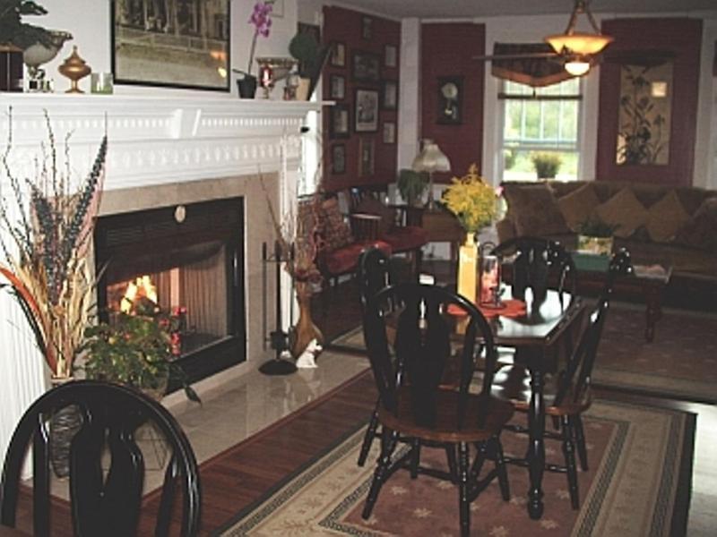 Brookside Inn At Laurens Екстериор снимка