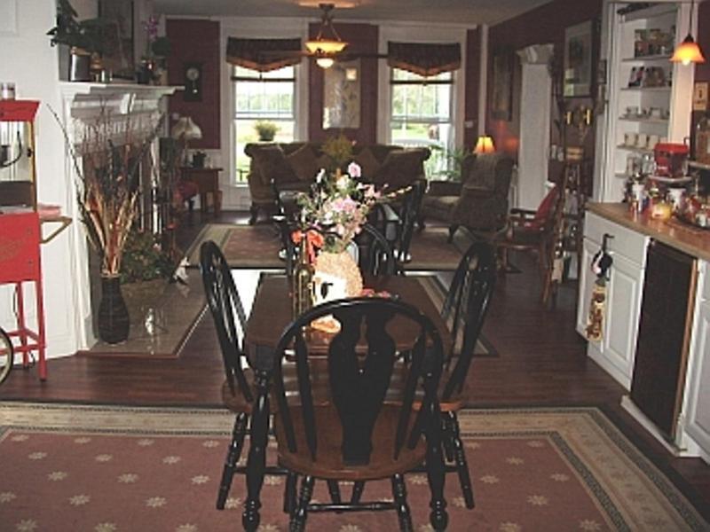 Brookside Inn At Laurens Екстериор снимка