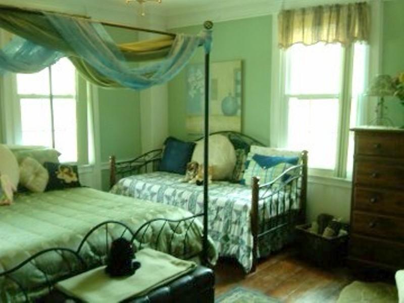 Brookside Inn At Laurens Екстериор снимка